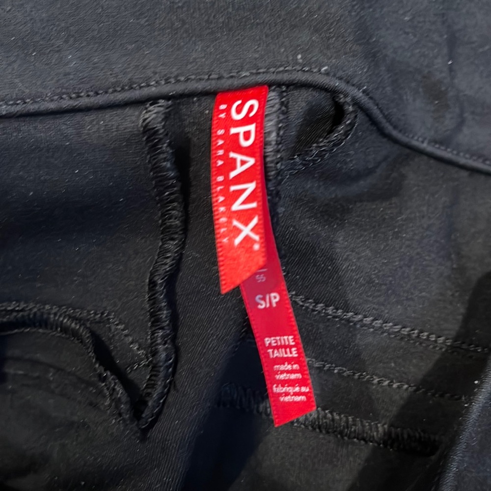 Spanx The Perfect Pant Ankle Backseam